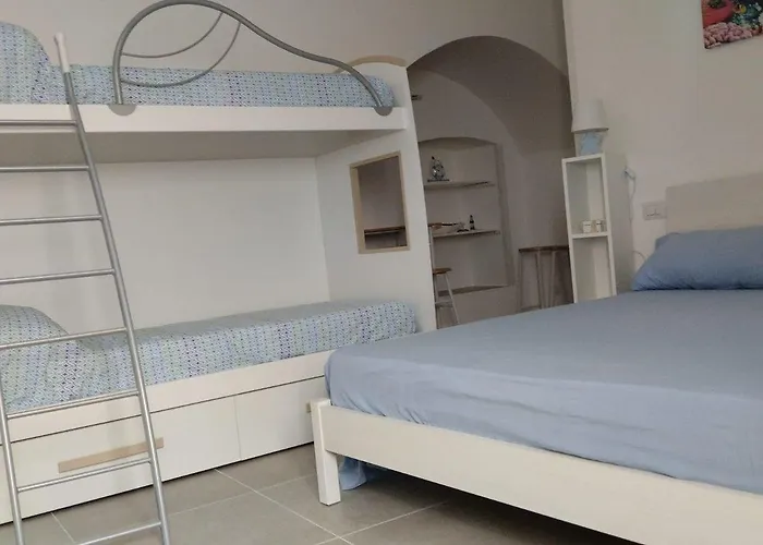 Rosa A E B Holiday home Gallipoli